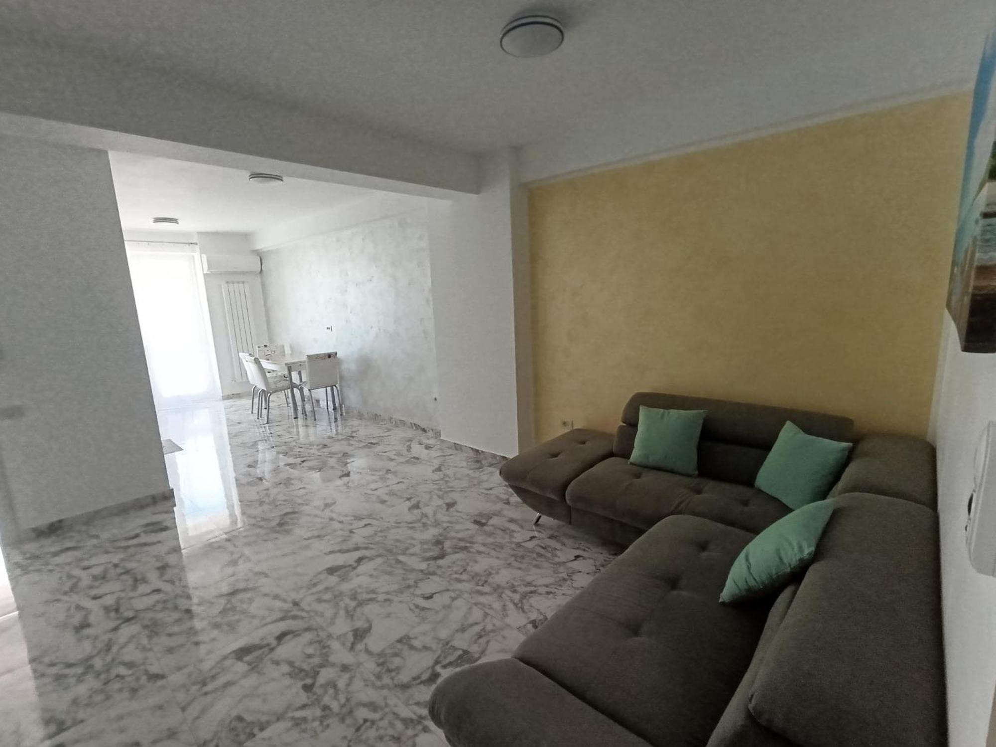 Cristina Apartamento Năvodari